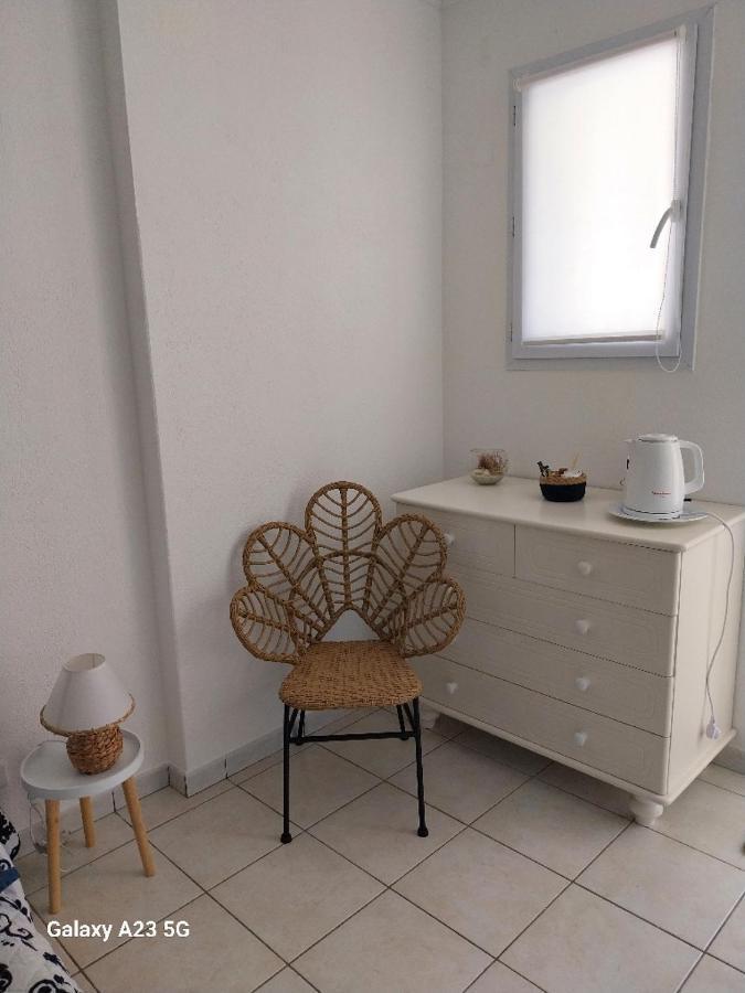 Chez Isabelle Bed & Breakfast Luri ภายนอก รูปภาพ